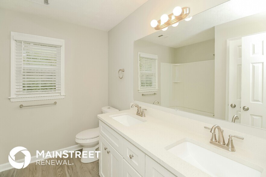 Building Photo - 5501 Reynard Trail