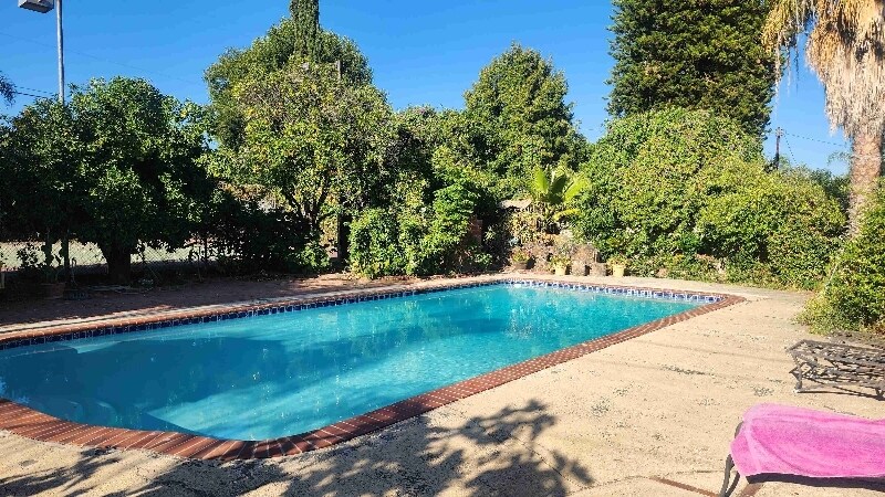 Building Photo - 17251 Gresham St