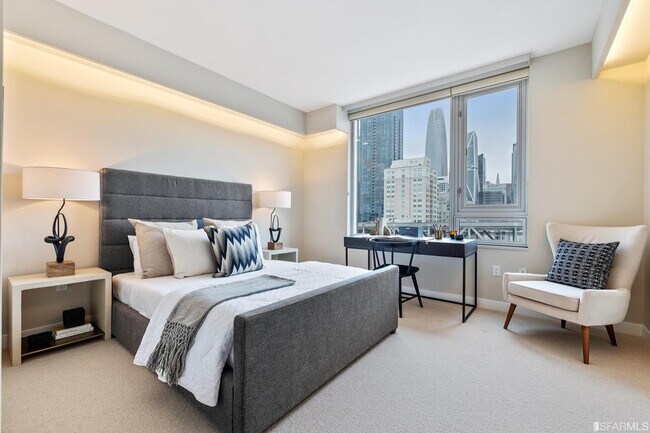 Building Photo - 501 Beale St