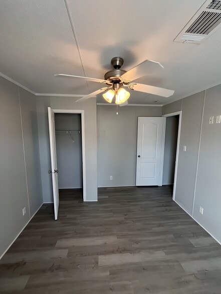 Building Photo - 110 N Michigan St