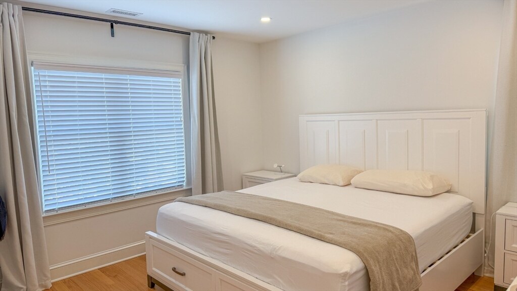 Building Photo - 189 Liberty St