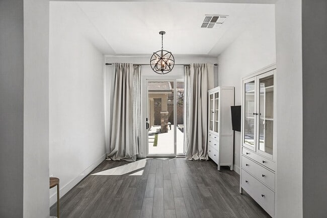 Building Photo - Single Story Pool Home In Reverence Guard Gated Community