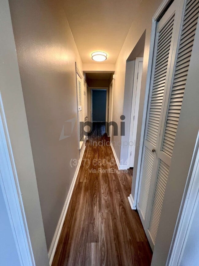 Building Photo - 3039 E 47th St