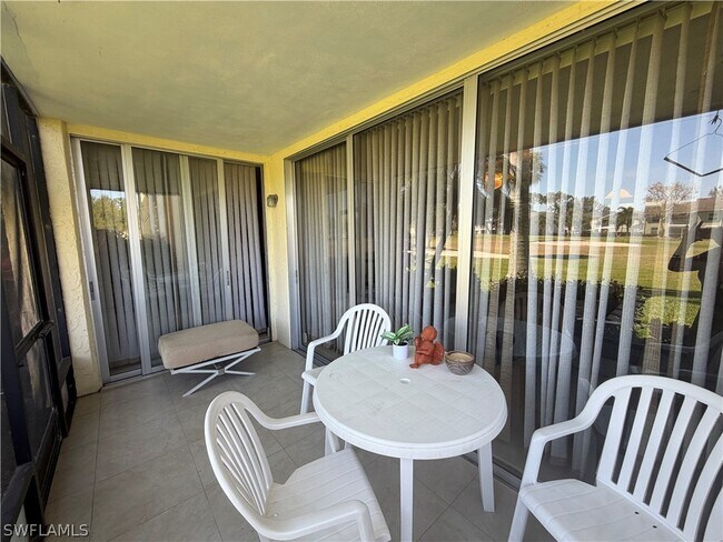 Building Photo - 1085 Forest Lakes Dr