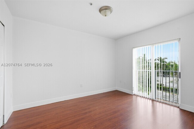 Building Photo - 21000 SW 87th Ave