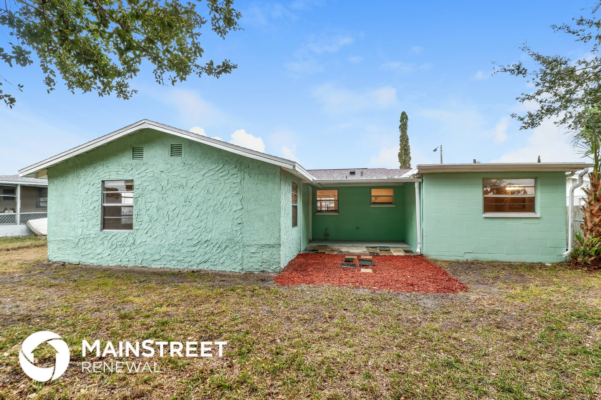 Building Photo - 9226 Rainbow Ln