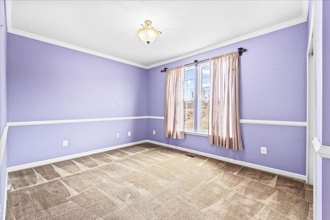 Building Photo - 3 Bed 3 Bath in 55+ Four Seasons Dumfries, VA