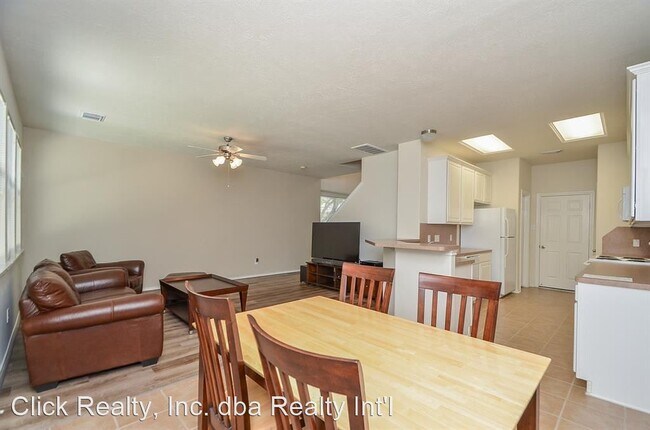 Building Photo - 3 br, 2 bath House - 46 E Stedhill Loop