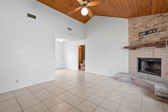 Building Photo - 109 Joe Rice Dr
