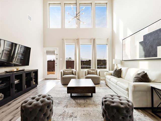 Building Photo - 138 Mandarin St