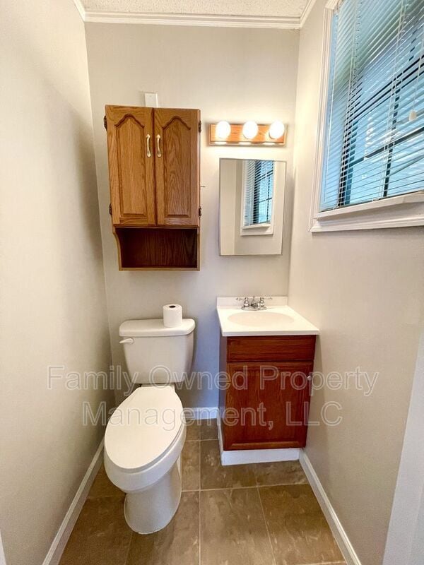 Building Photo - 214 New Grade Rd