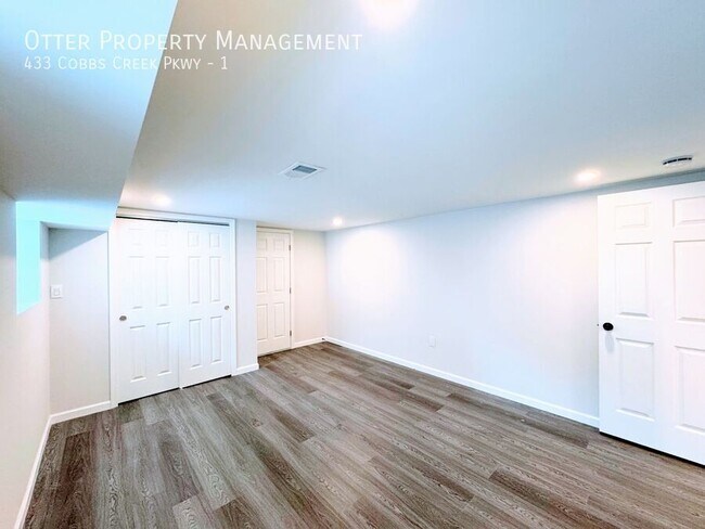 Building Photo - 433 Cobbs Creek Pkwy