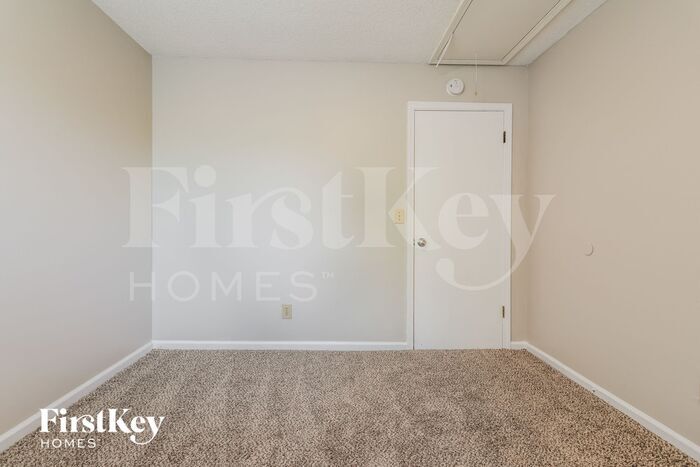 Building Photo - 1349 Millstream Trail NW