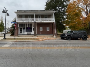 Building Photo - 201 N Philips St