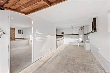 Building Photo - 31732 Virginia Way