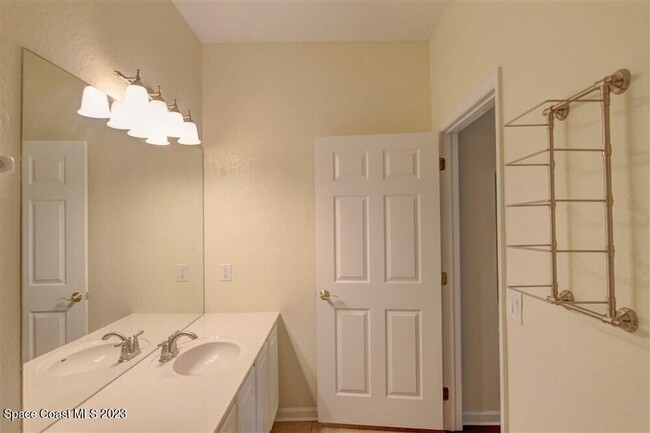 Building Photo - 1626 Peregrine Cir