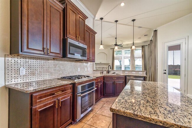 Building Photo - 20410 Lemon Blossom Cir