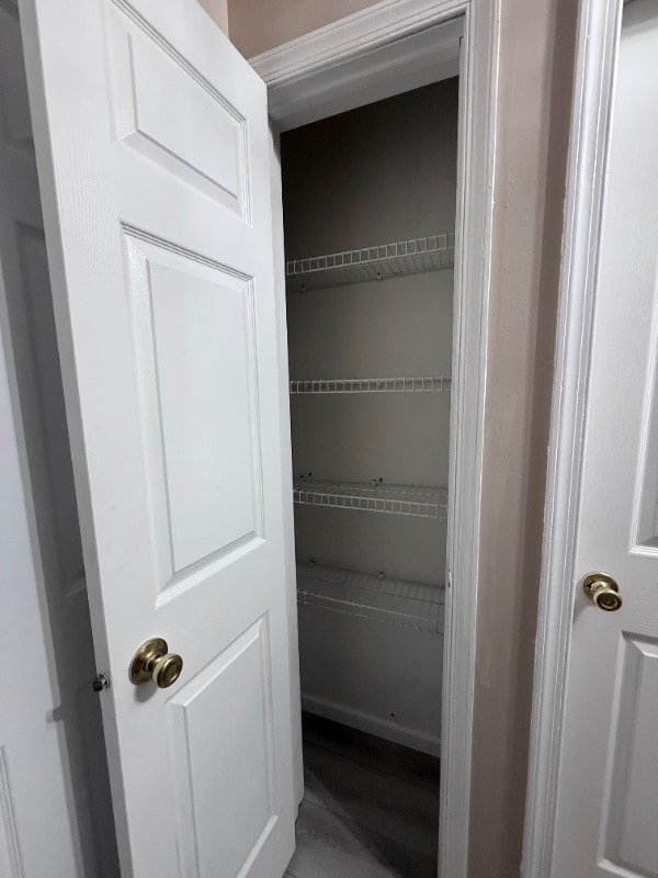 Building Photo - 708 Stony Brook Way