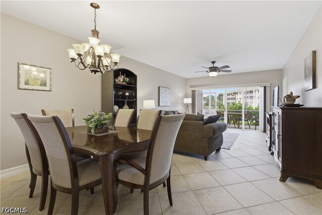 Building Photo - 7822 Great Heron Way