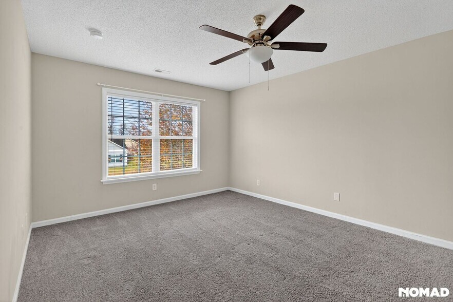 Building Photo - 123 Hardin Dr