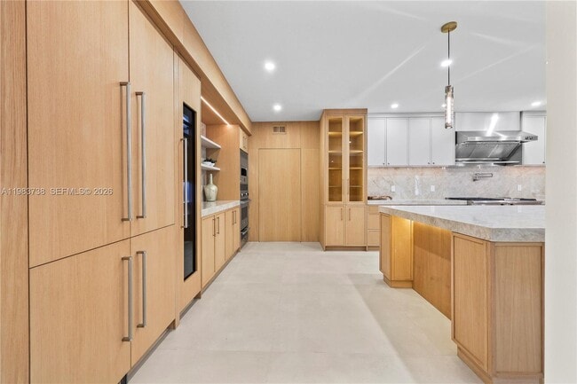 Building Photo - 3320 SW 121st Ave