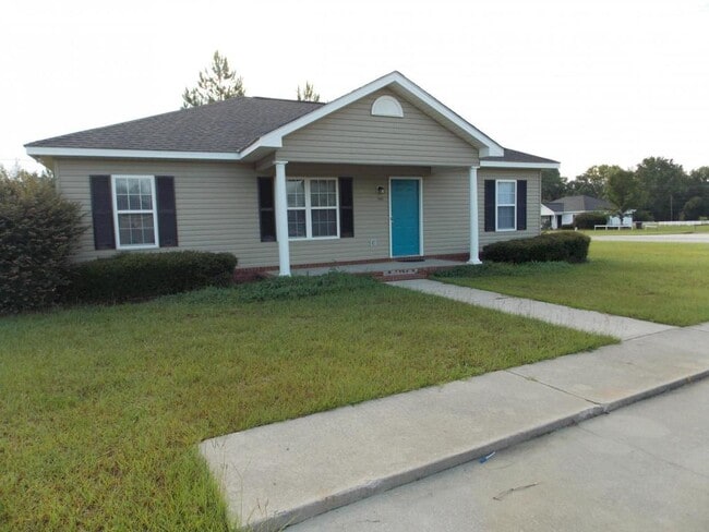 Building Photo - FALL 2026-2086 Gabbies Run