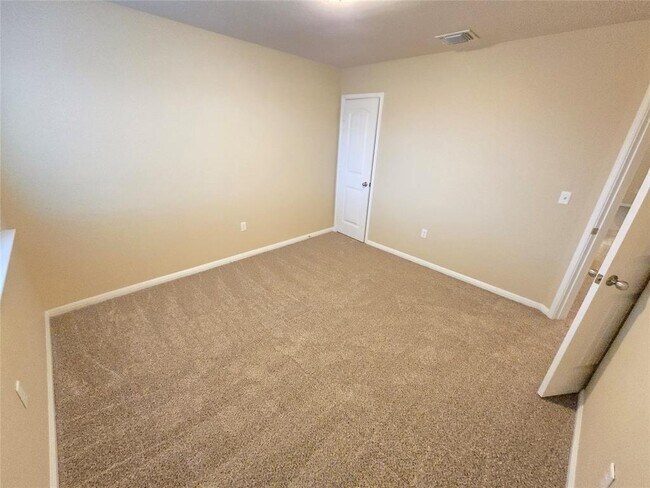 Building Photo - 1508 Hamiltons Wy