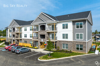Building Photo - The Everett BRAND NEW!