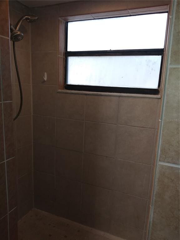 Building Photo - 1725 Tumbleweed Dr