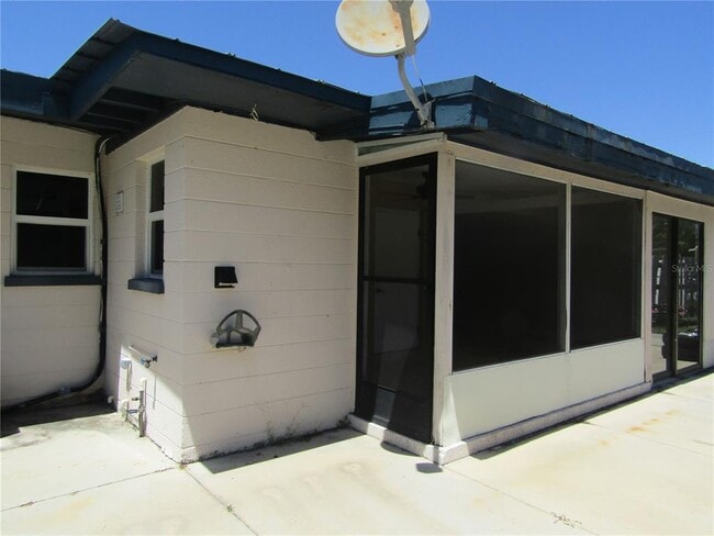 Building Photo - 603 Roberts Bay Dr