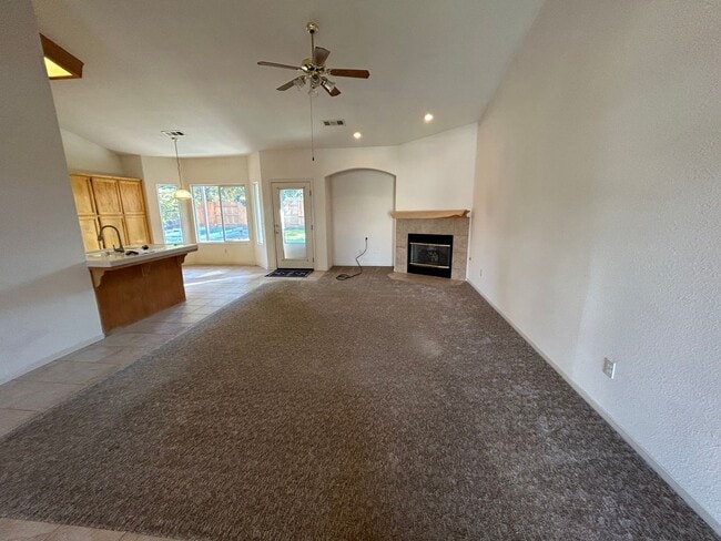 Building Photo - Solar, back house, single family home,