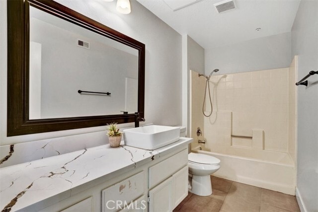 Building Photo - 45 Chaumont Cir