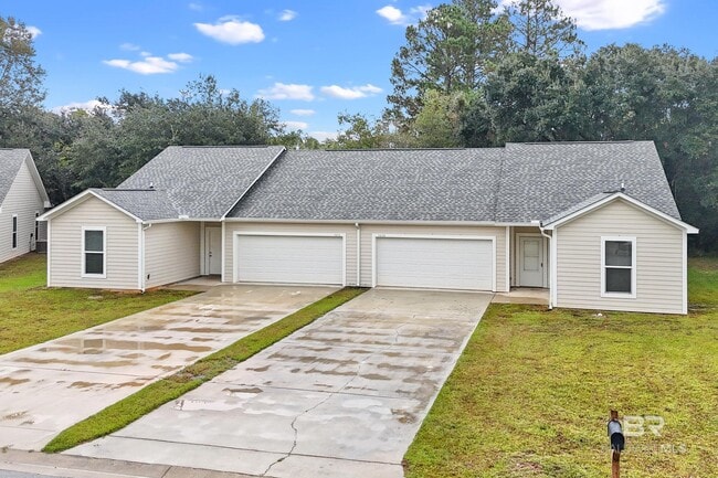 Building Photo - 3816 Chesterfield Ln