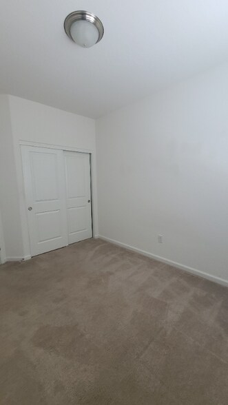 Building Photo - 967 Croston Springs Dr