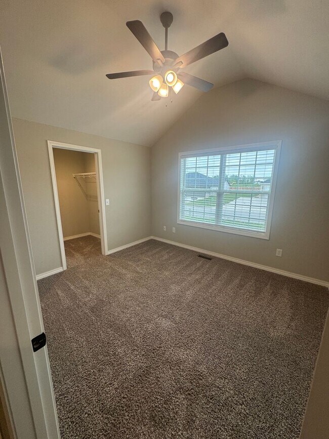 Building Photo - Your Next Home Awaits