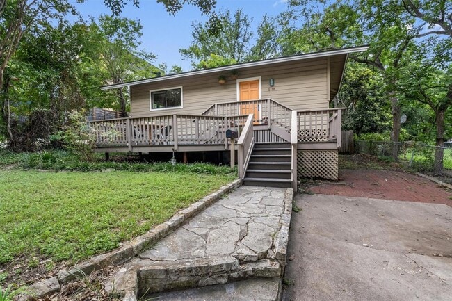 Building Photo - 2116 Glendale Pl