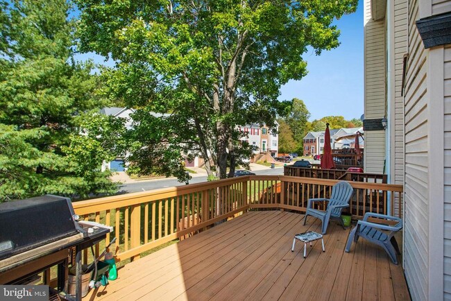 Building Photo - 4101 La Mauricie Loop