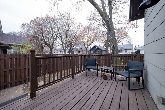 Building Photo - 2601 E 38th St