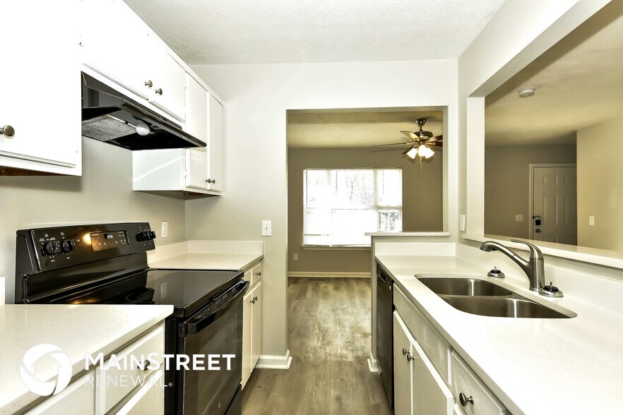 Building Photo - 2607 Landrum Ct