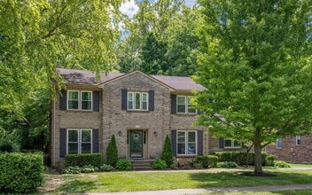 Building Photo - 9802 Tamarisk Pkwy
