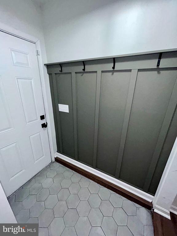 Building Photo - 1206 Eastover Pkwy