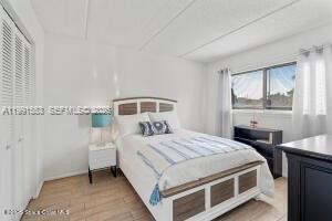 Building Photo - 1145 N Shannon Ave