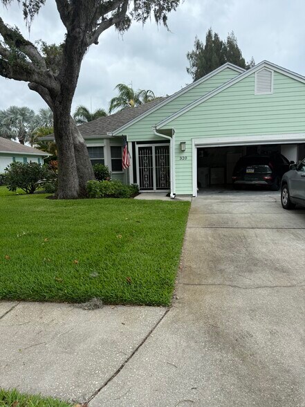 Primary Photo - 320 Garden Grove Pky