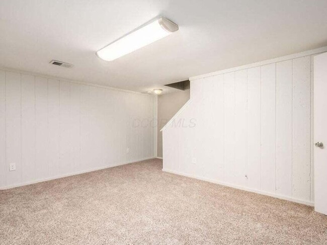 Building Photo - 5297 Brandy Oaks Ln