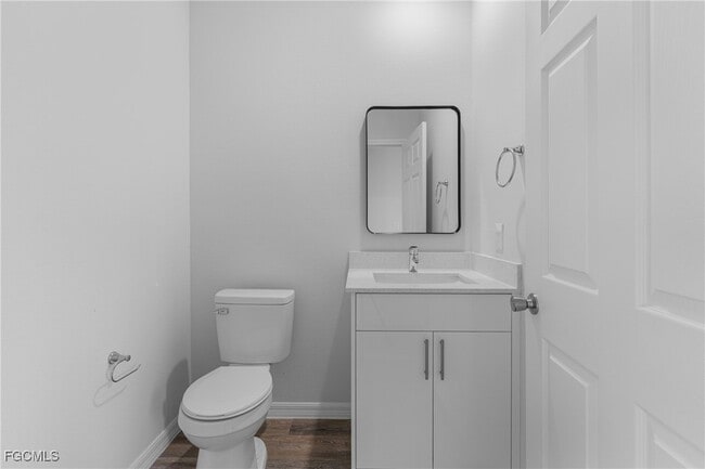 Building Photo - 945 Butler St E