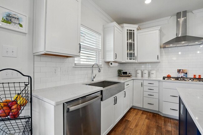 Building Photo - 521 Glenwyck Ct