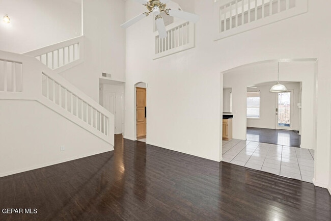 Building Photo - 9953 Marine Cir