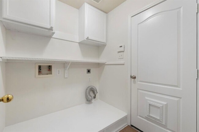 Building Photo - 20315 Mammoth Falls Dr