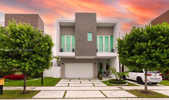 Building Photo - 10561 NW 68th Terrace