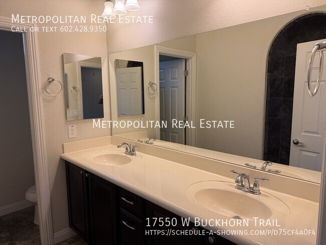 Building Photo - 17550 W Buckhorn Trl